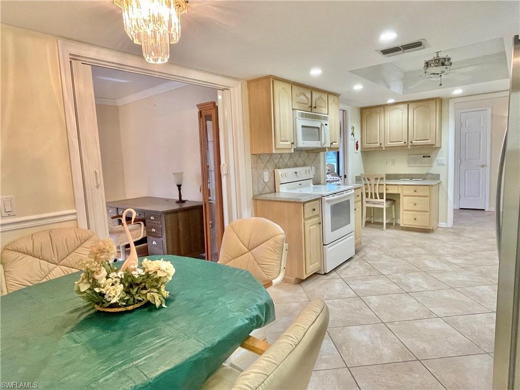 WHISKEY CREEK VILLAGE GREEN - Residential