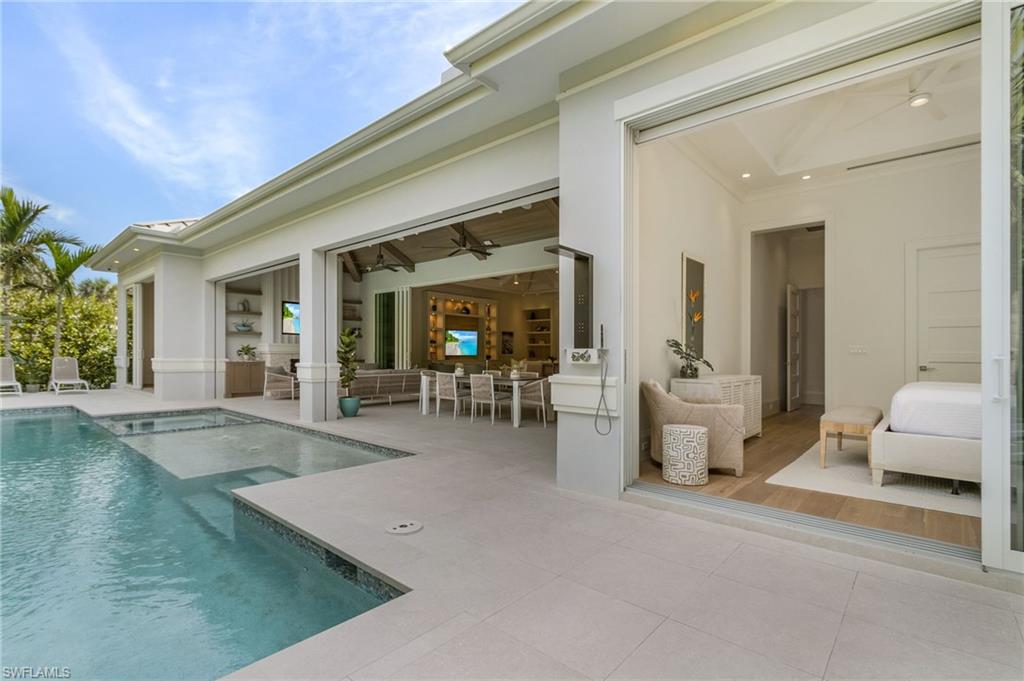 PARK SHORE - Residential