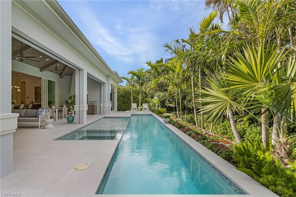 PARK SHORE - Residential