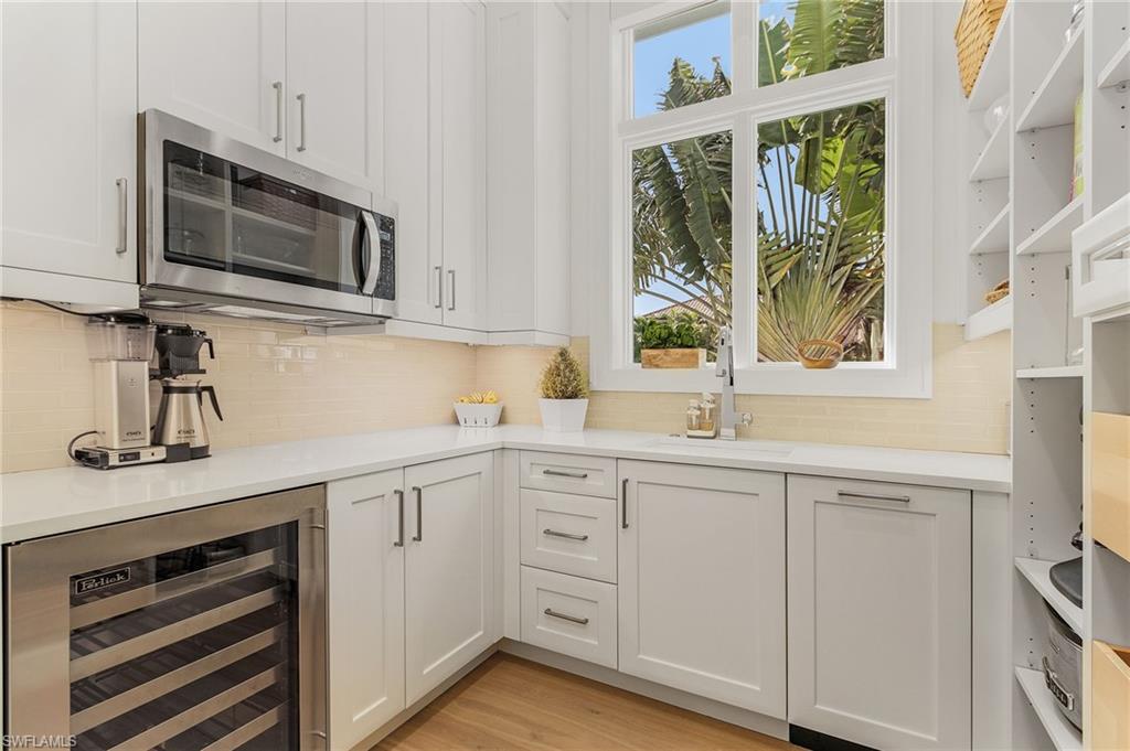 PARK SHORE - Residential