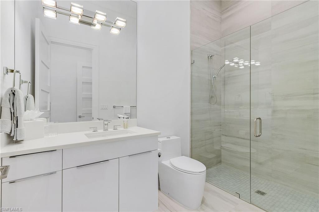 PARK SHORE - Residential