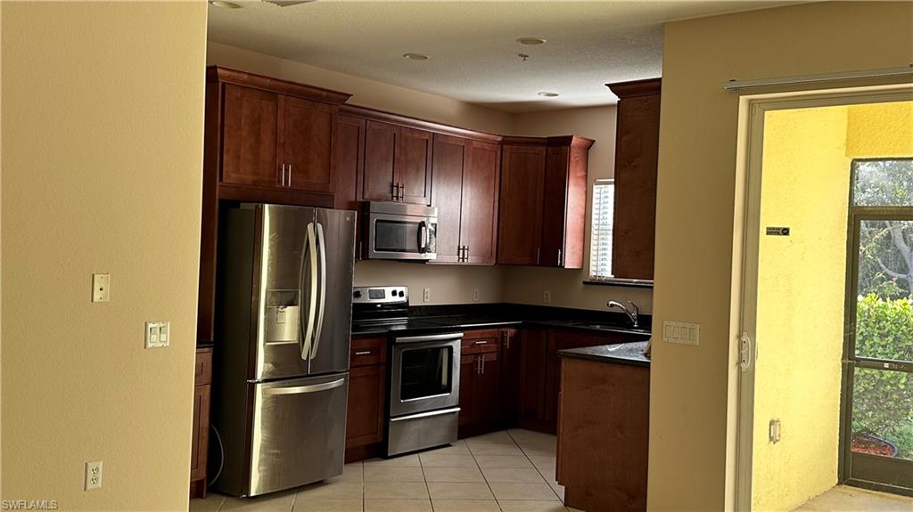 FORT MYERS - Residential Lease