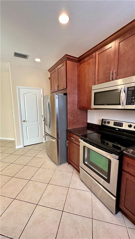 FORT MYERS - Residential Lease