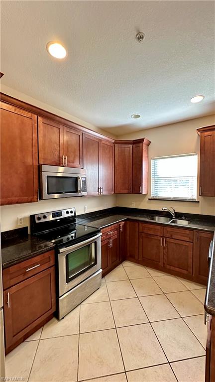 FORT MYERS - Residential Lease