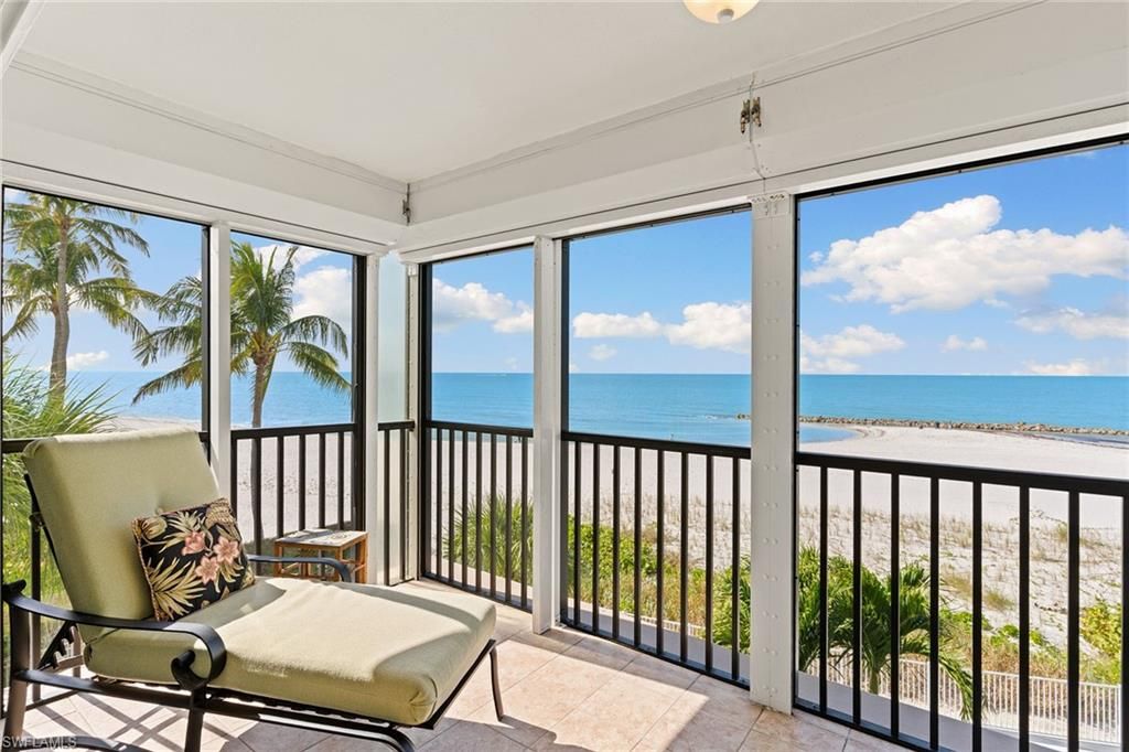 Photo of 2171 Gulf Shore BLVD N #201, NAPLES, FL 34102 (MLS # 226005521)