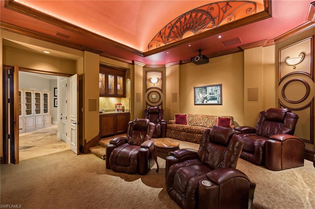 ISLE ROYALE - Residential