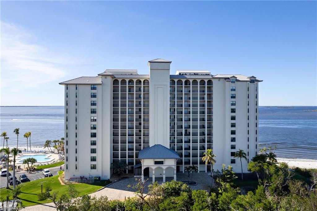 SANIBEL HARBOUR TOWER CONDO - Residential