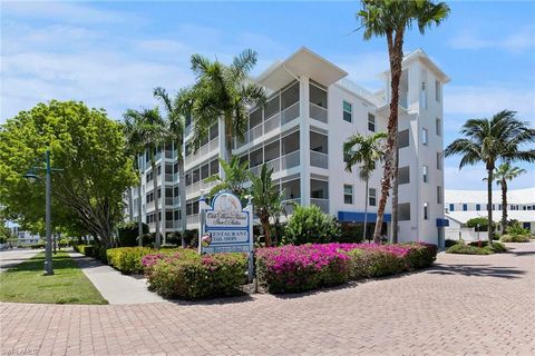Photo of 140 Palm ST #413, MARCO ISLAND, FL 34145 (MLS # 226017246)