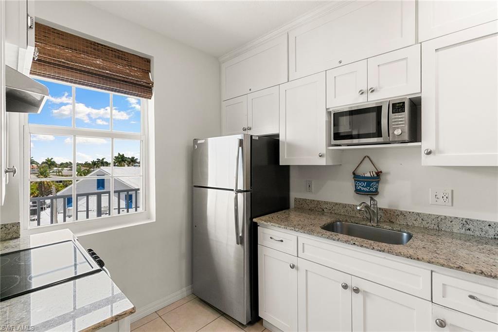 OLDE MARCO INN - Residential