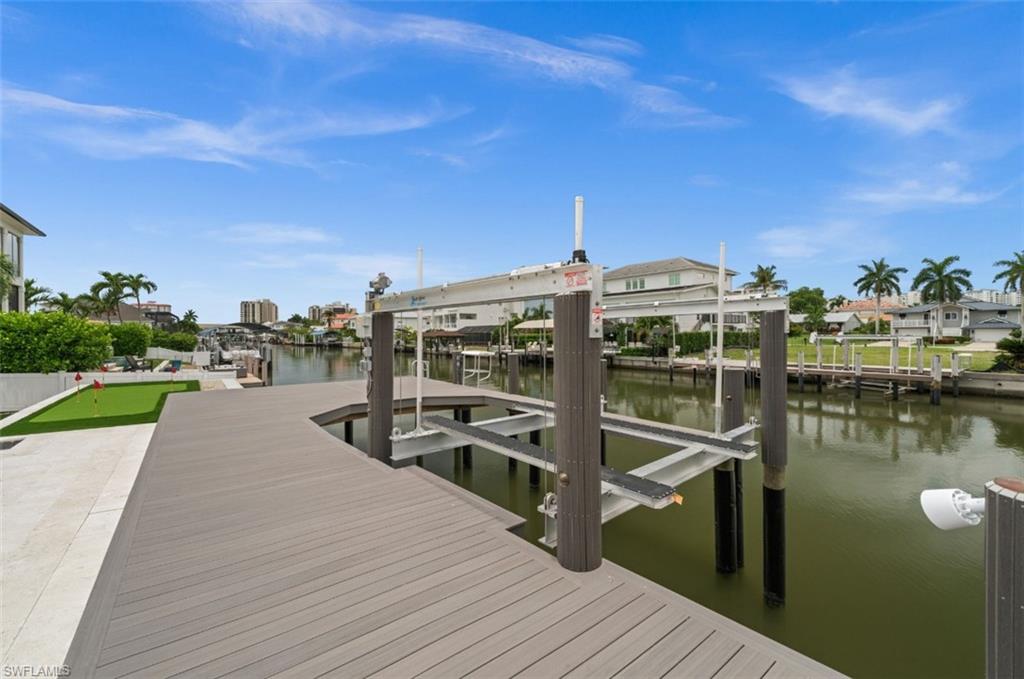 373 Egret AVE