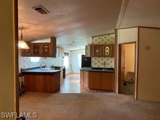 RAINBOW PARK - Residential