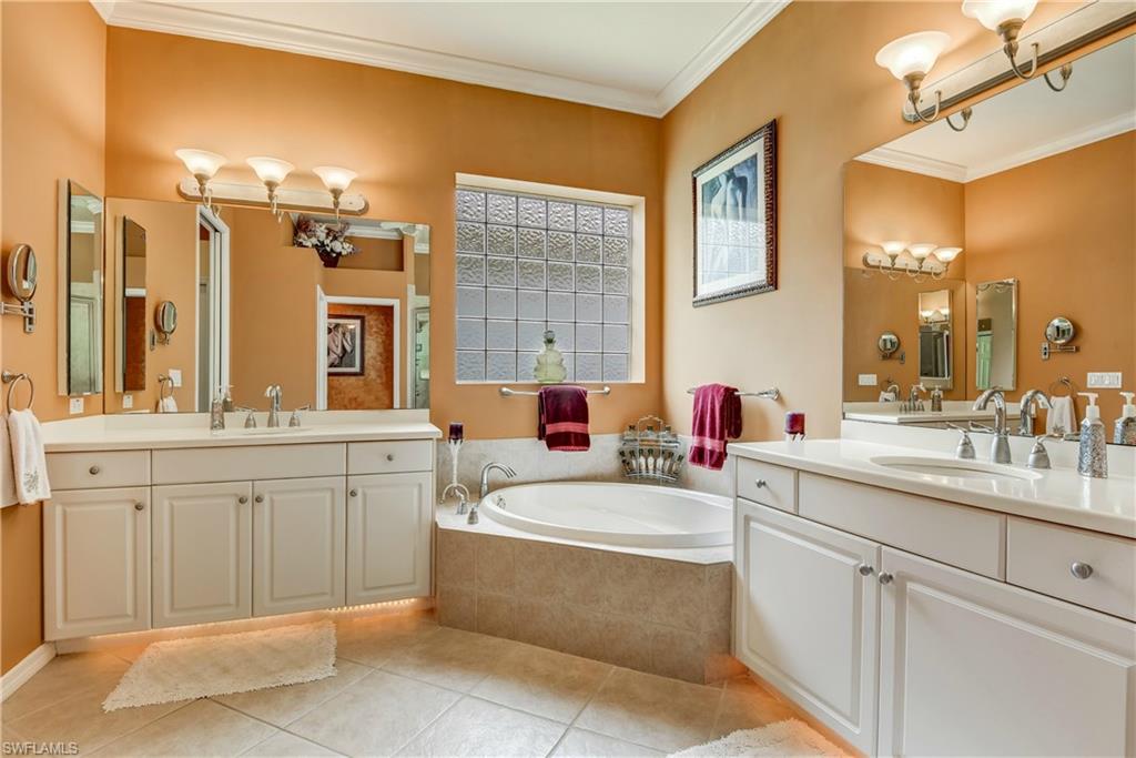 JASMINE LAKES - Residential