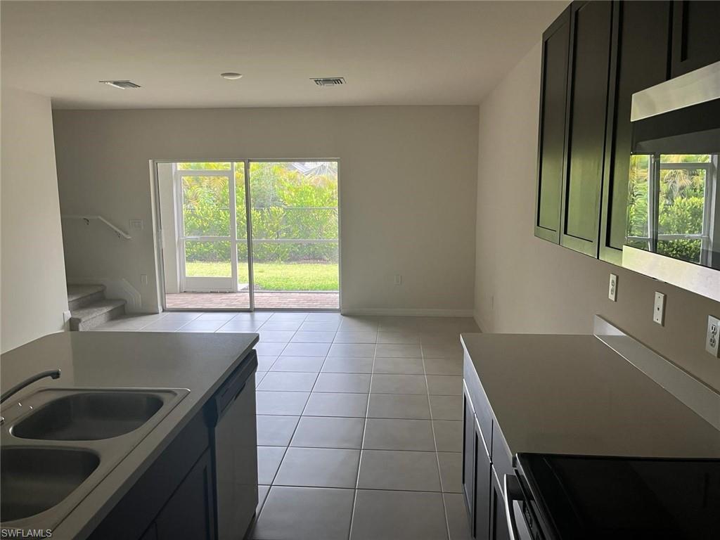 MEADOWOOD - Residential Lease