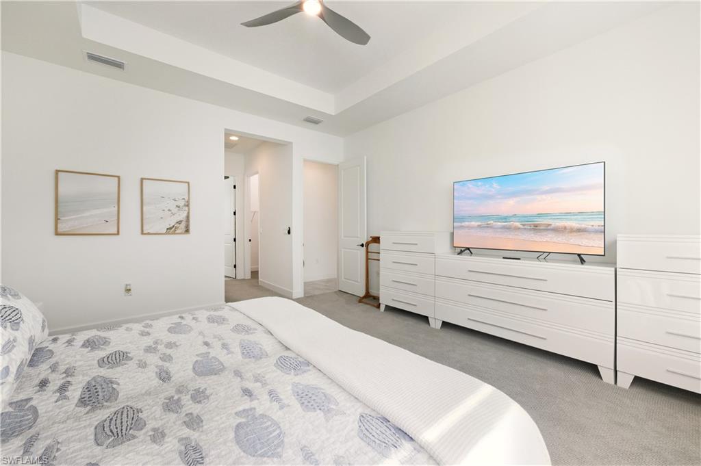 VALENCIA TRAILS - Residential Lease