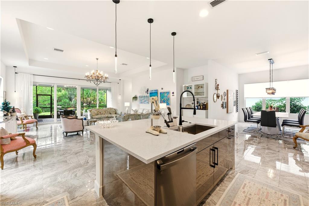 VALENCIA TRAILS - Residential Lease