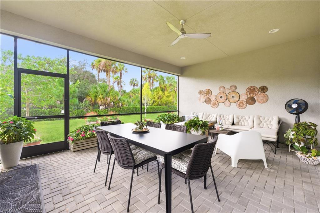 VALENCIA TRAILS - Residential Lease