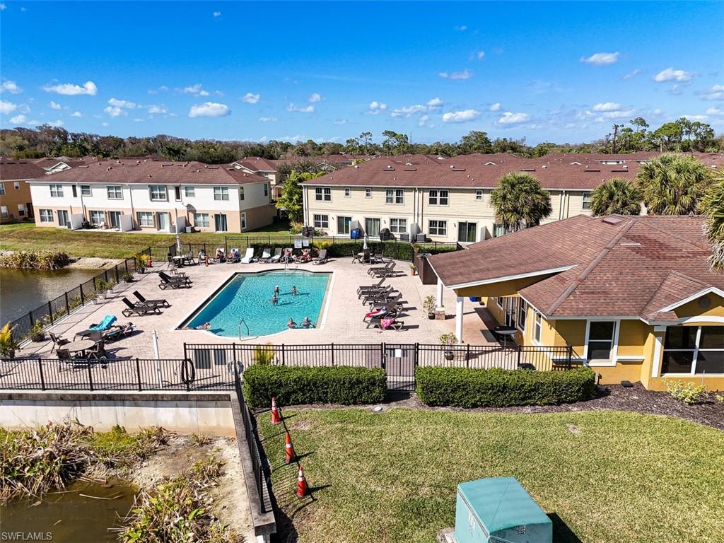 BAYSHORE COMMONS - Residential