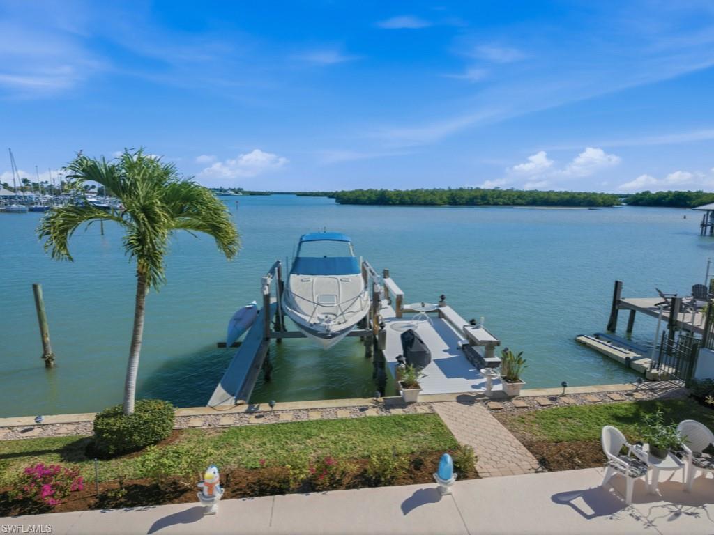 ISLES OF CAPRI - Residential