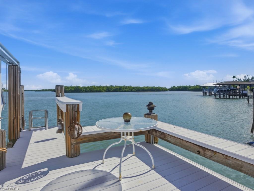 ISLES OF CAPRI - Residential