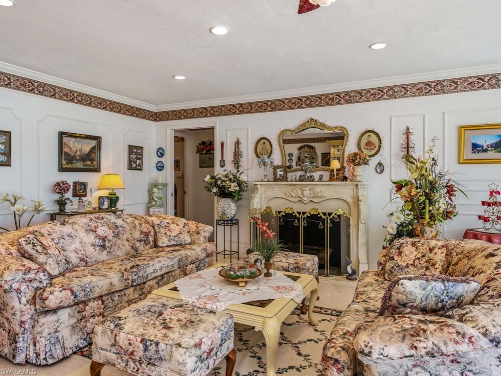 ISLES OF CAPRI - Residential