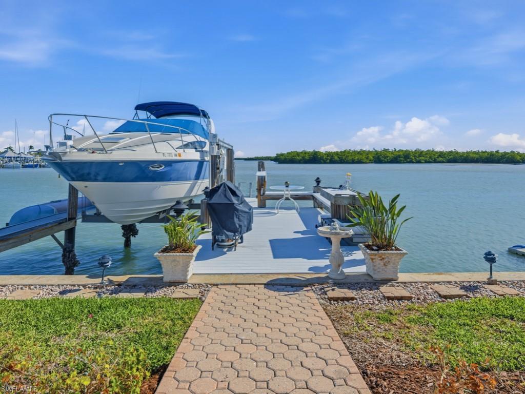 ISLES OF CAPRI - Residential