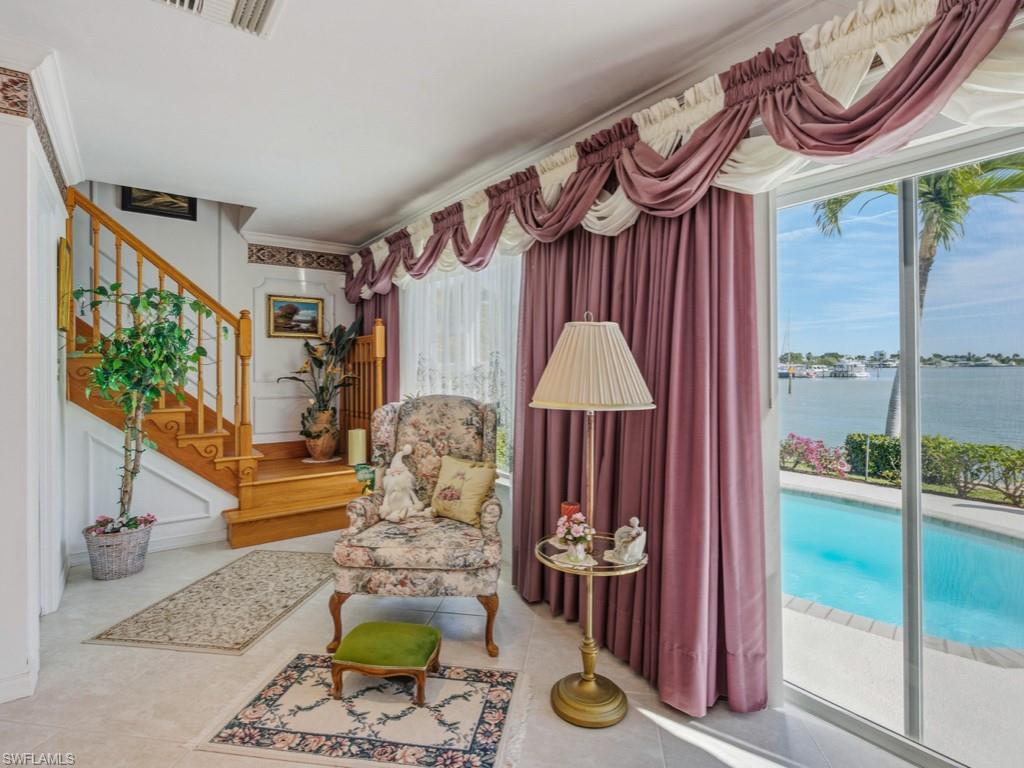 ISLES OF CAPRI - Residential