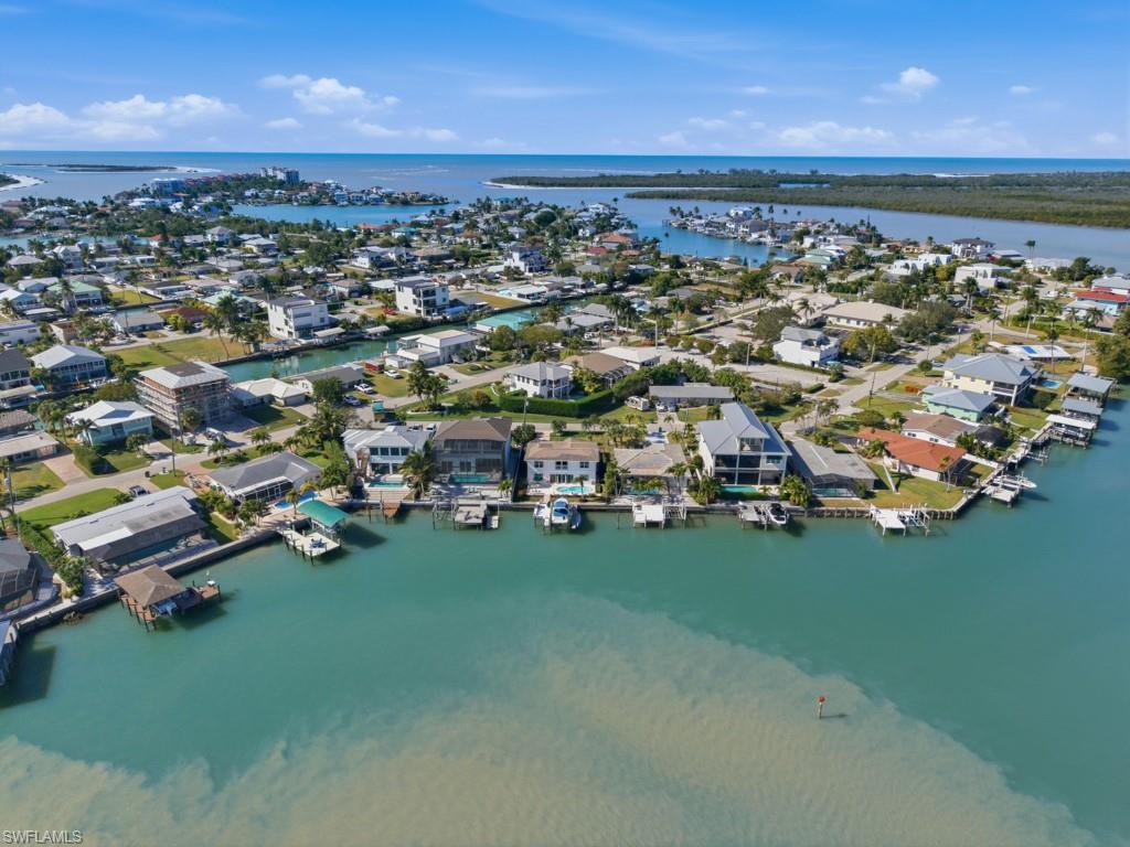 ISLES OF CAPRI - Residential