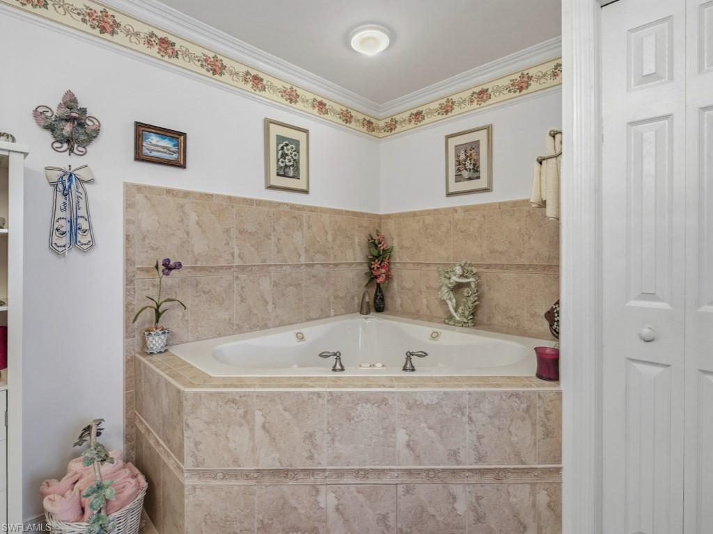 ISLES OF CAPRI - Residential