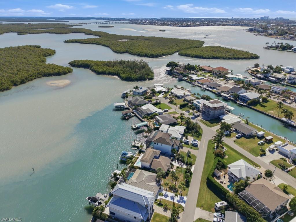 ISLES OF CAPRI - Residential