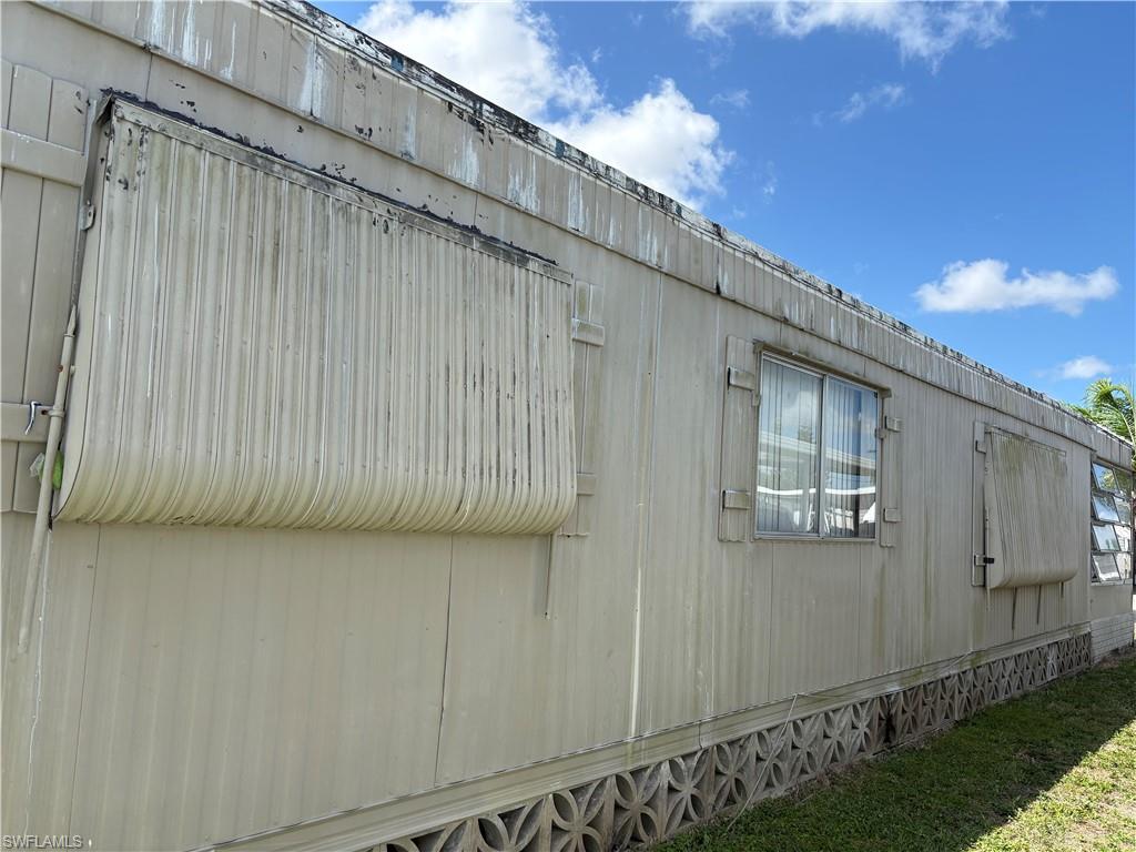 LAZY DAYS MOBILE VILLAGE - Residential