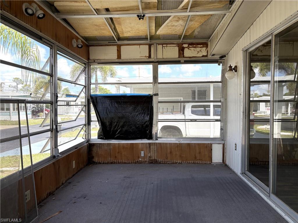 LAZY DAYS MOBILE VILLAGE - Residential