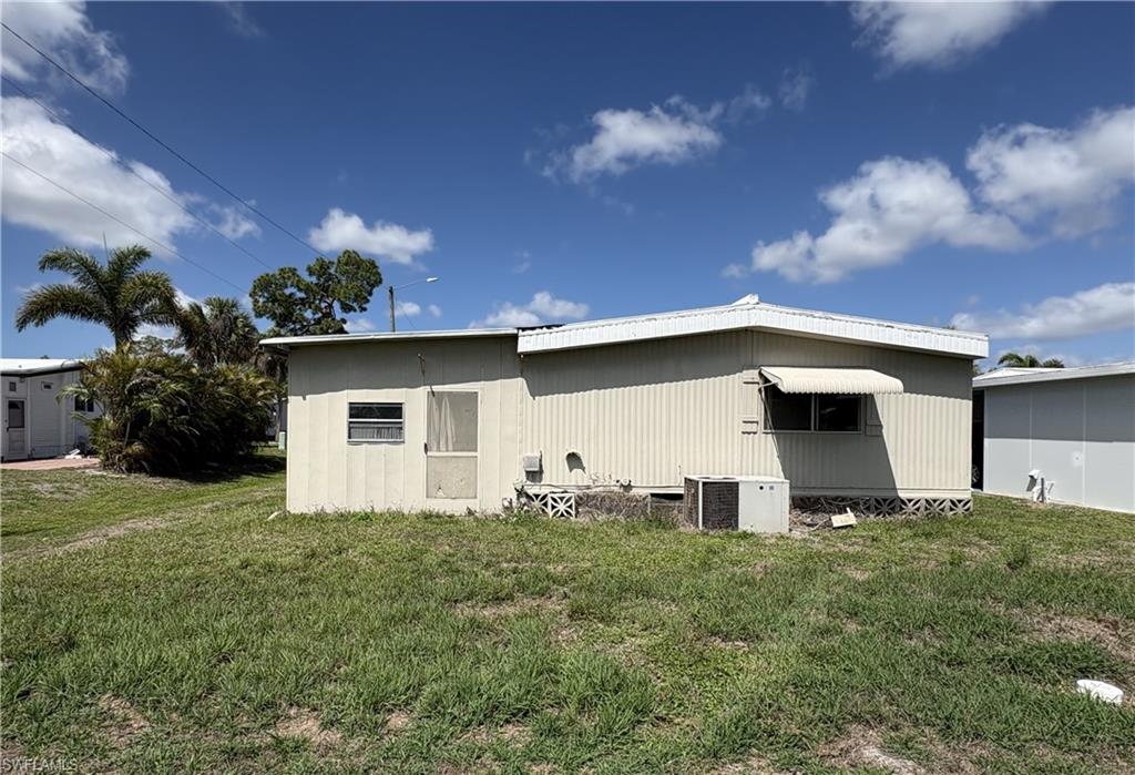 LAZY DAYS MOBILE VILLAGE - Residential