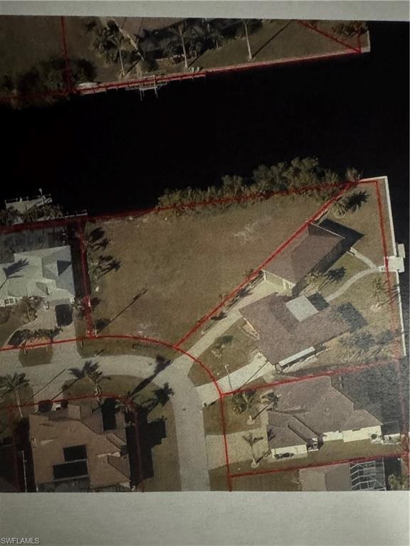 CAPE CORAL - Land