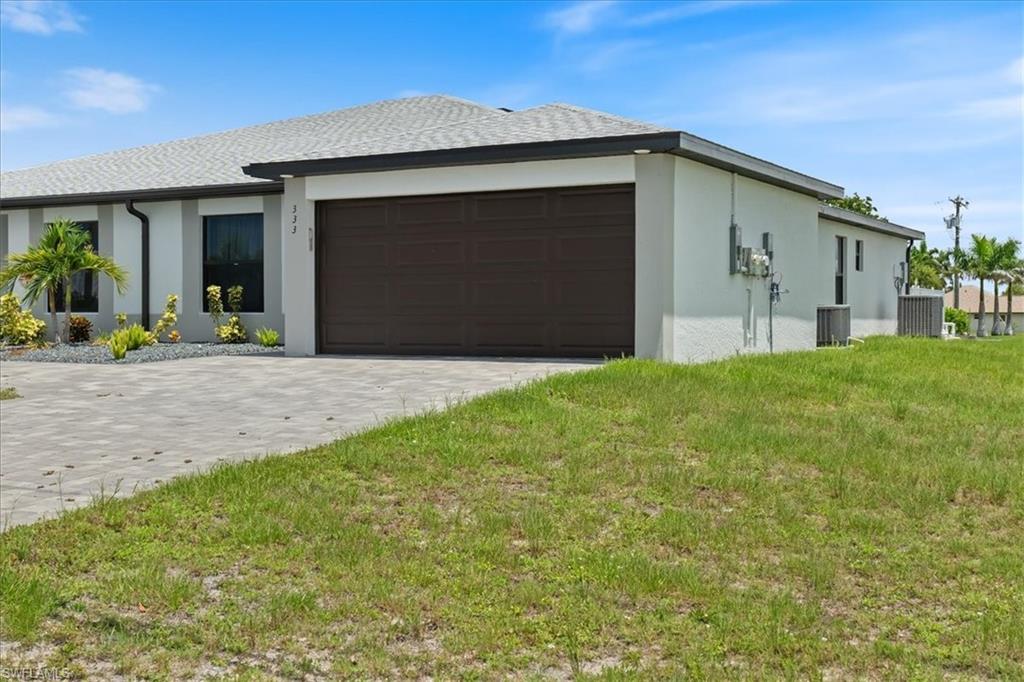 CAPE CORAL - Residential