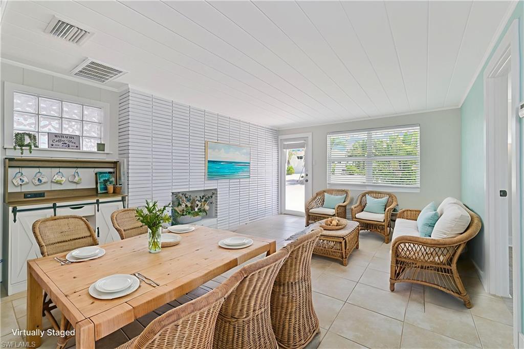 ISLAND HARBORS - Residential