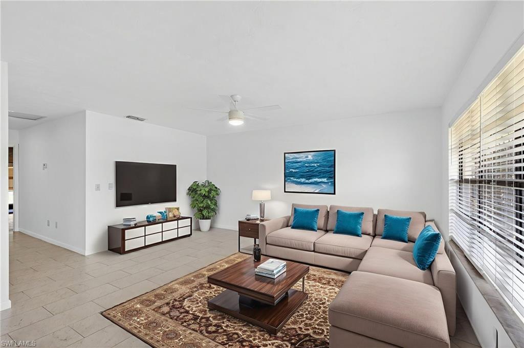 CARLETON PLACE CONDO - Residential