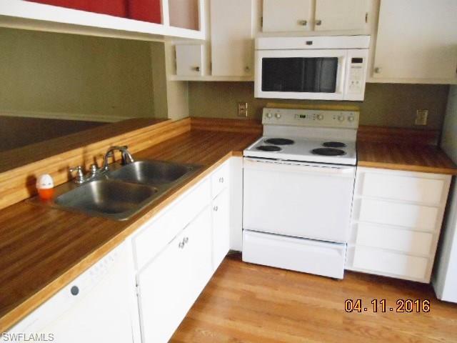 PARKSIDE CONDO - Residential