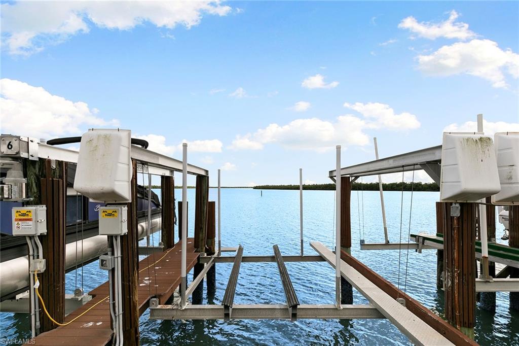 COON KEY PASS FISHING VILLAGE - Residential