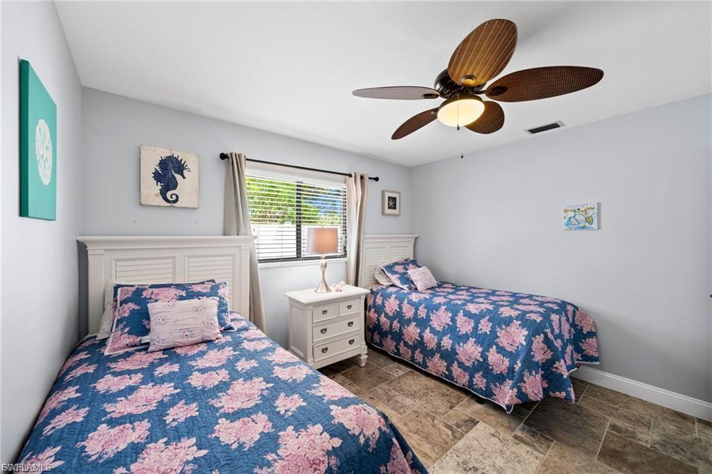 NAPLES PARK - Residential Lease