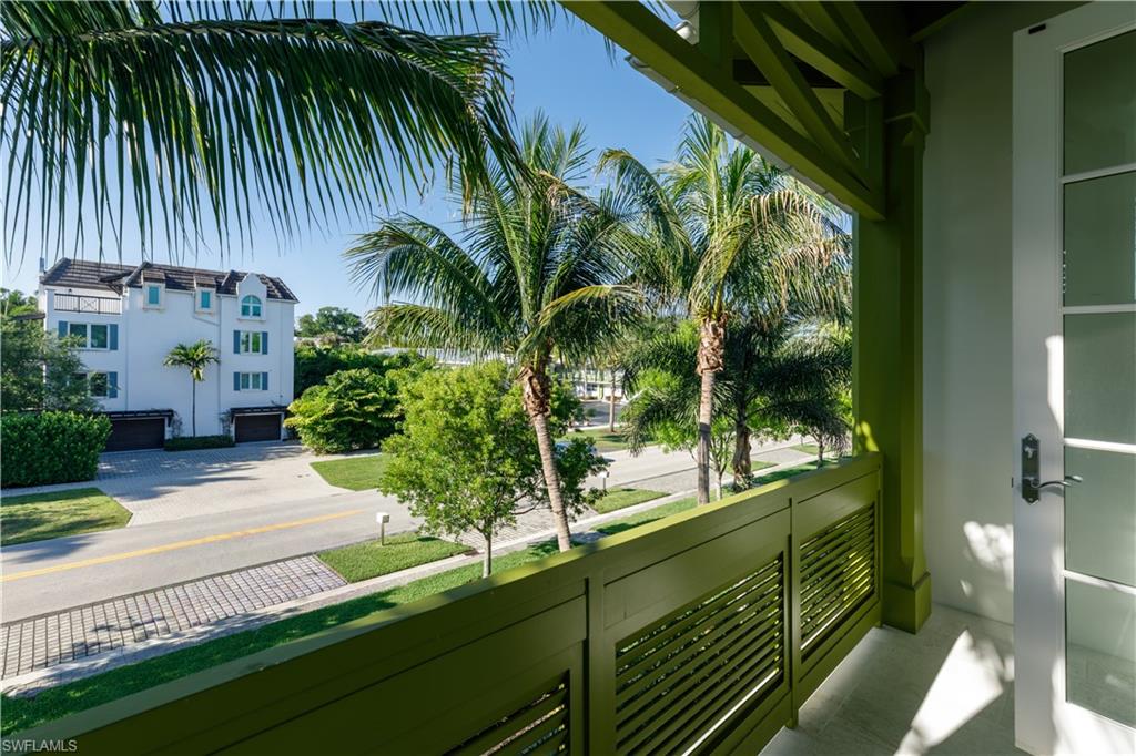 OLDE NAPLES - Residential