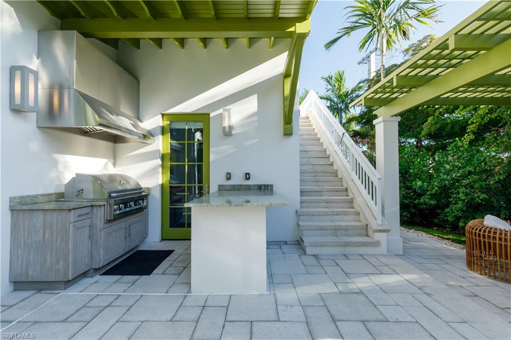 OLDE NAPLES - Residential