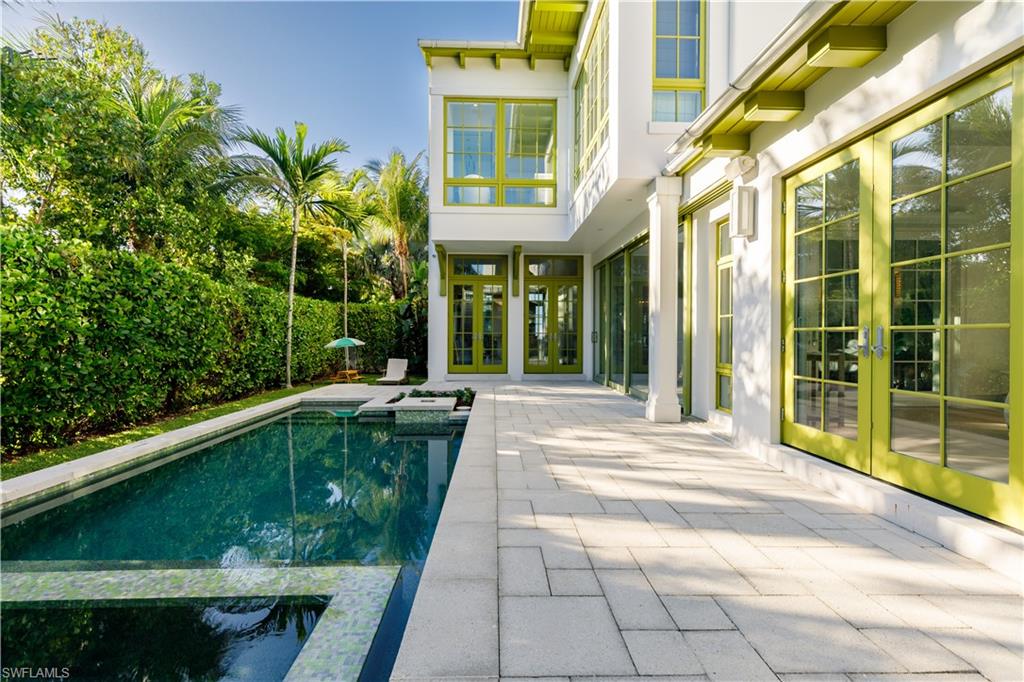 OLDE NAPLES - Residential