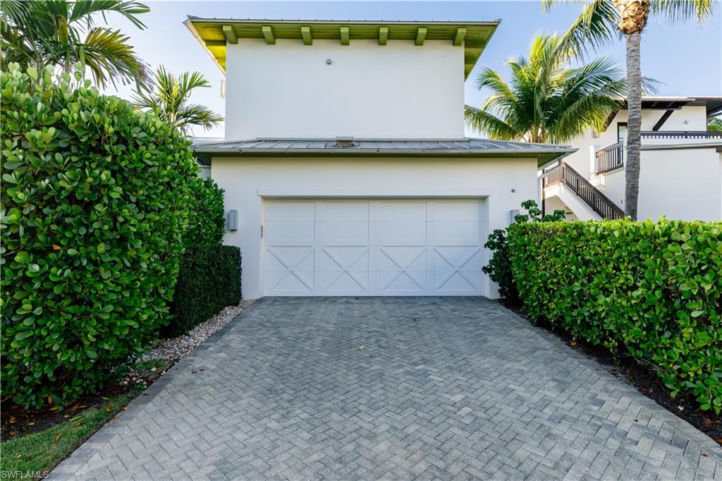 OLDE NAPLES - Residential