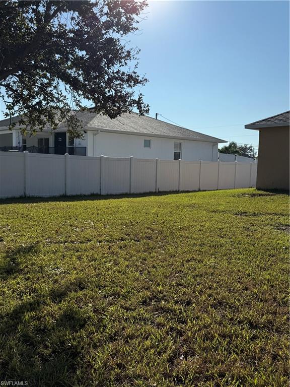 CAPE CORAL - Residential