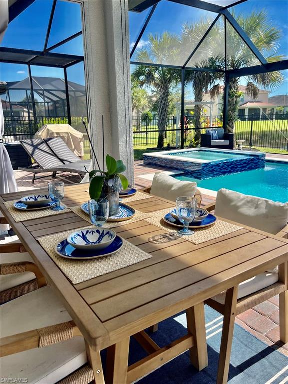 HAMPTON LAKES - Residential