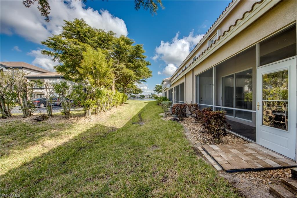 COLONNADE AT FORUM - Residential
