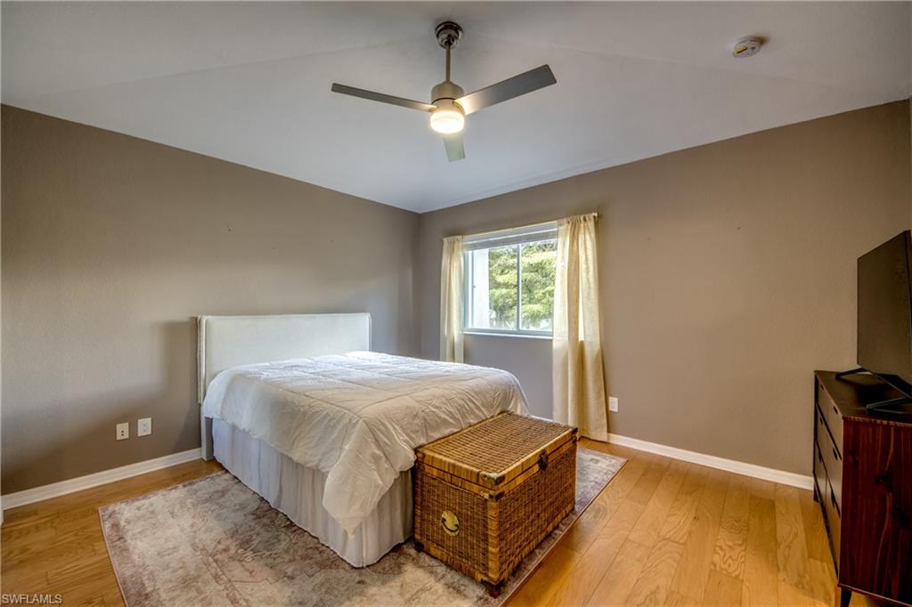 COLONNADE AT FORUM - Residential