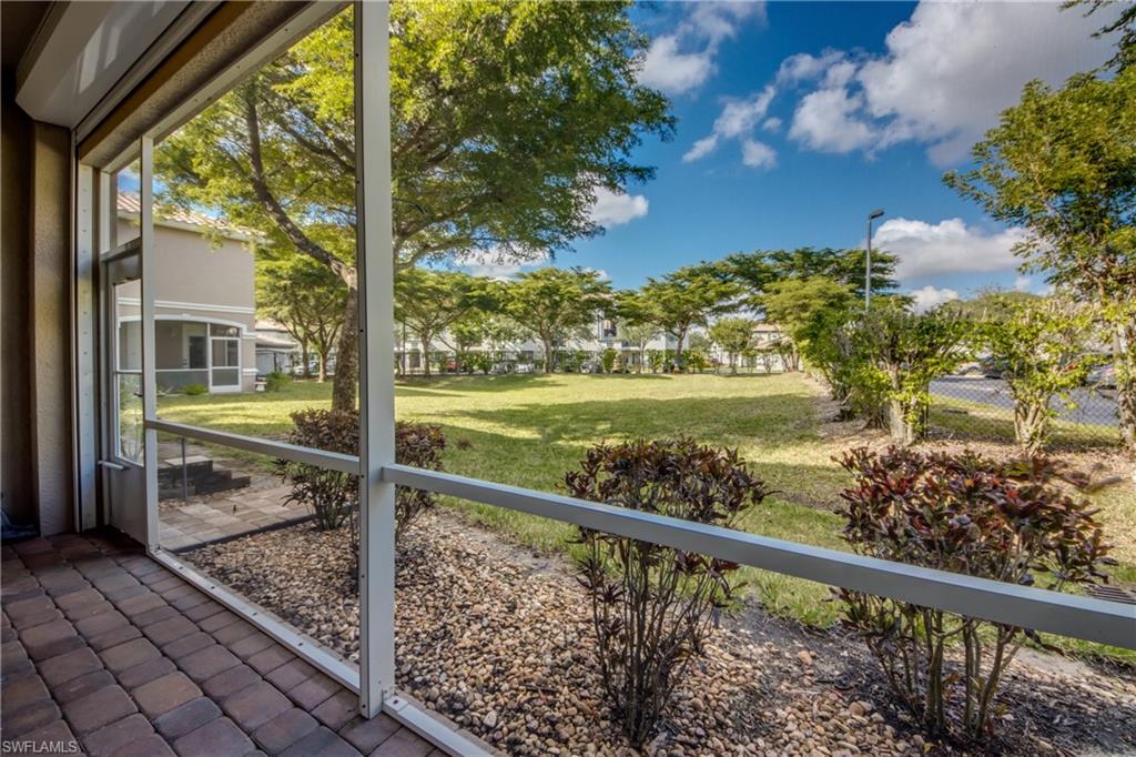 COLONNADE AT FORUM - Residential