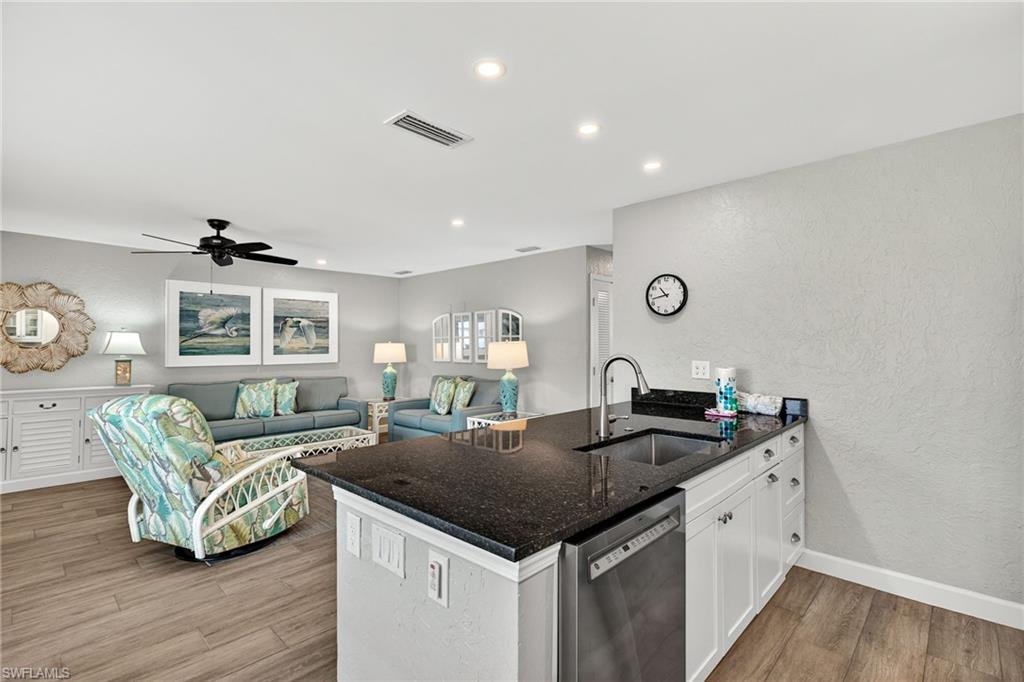 SANIBEL ARMS WEST CONDO - Residential