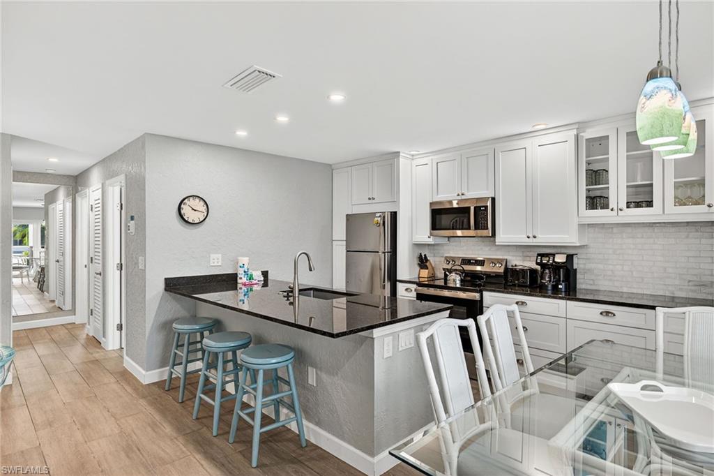 SANIBEL ARMS WEST CONDO - Residential